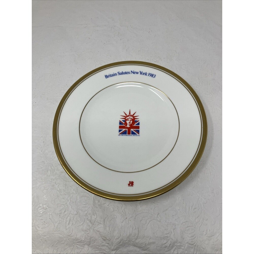 J&B Scotch Coalport Plate Britain Salutes New York 1983 International Arts Fest